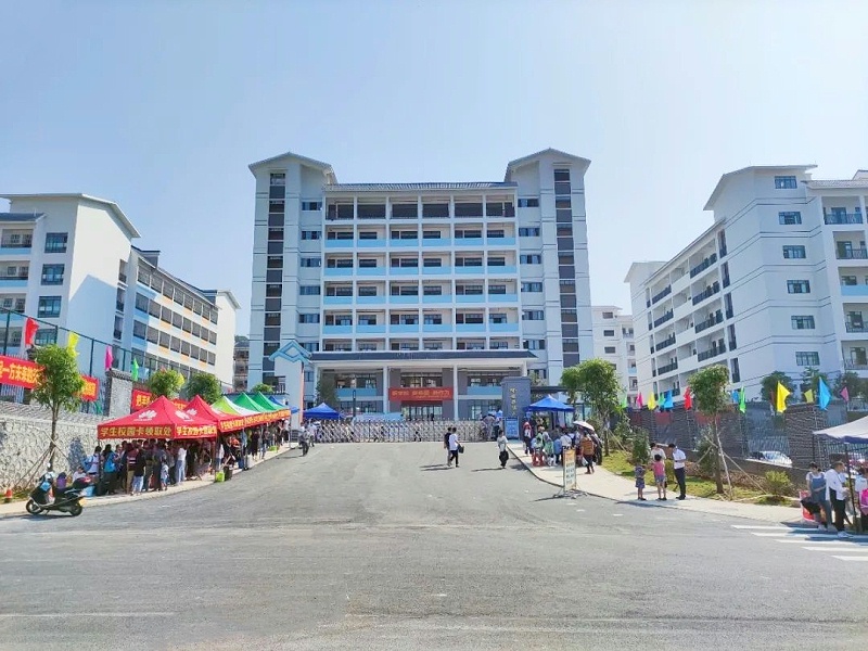 學校文件柜