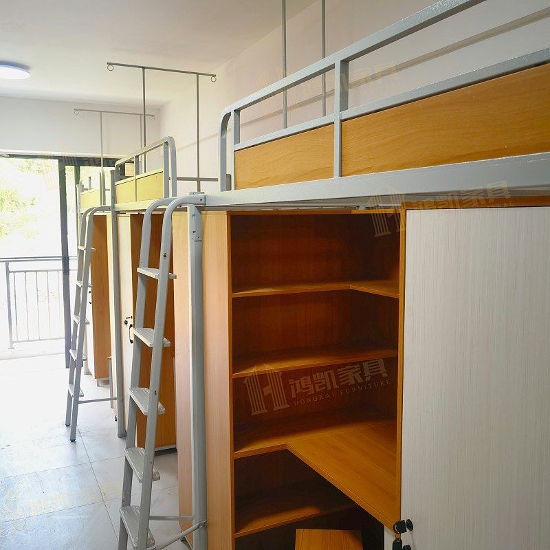 貴陽汽車工業(yè)技術(shù)學校上床下桌公寓床