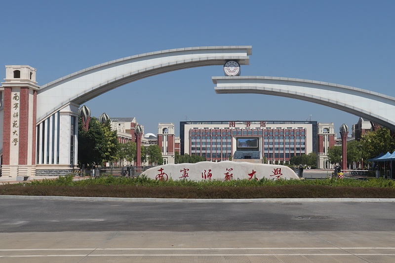 學(xué)校上床下桌公寓床